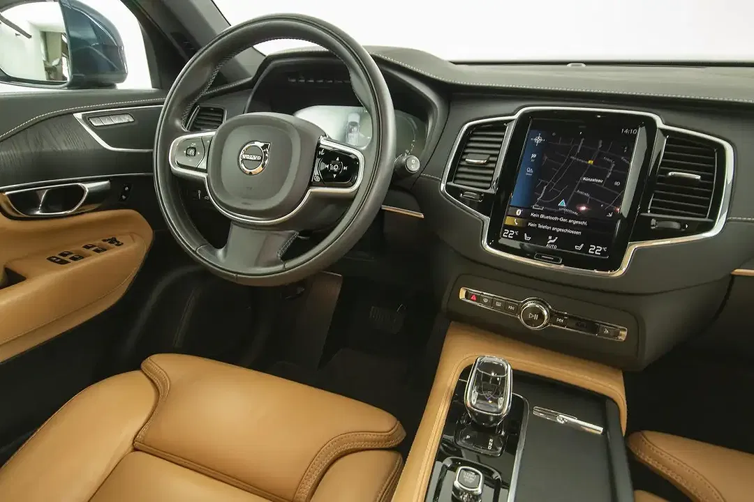 Volvo XC90 - Thumbnail 9
