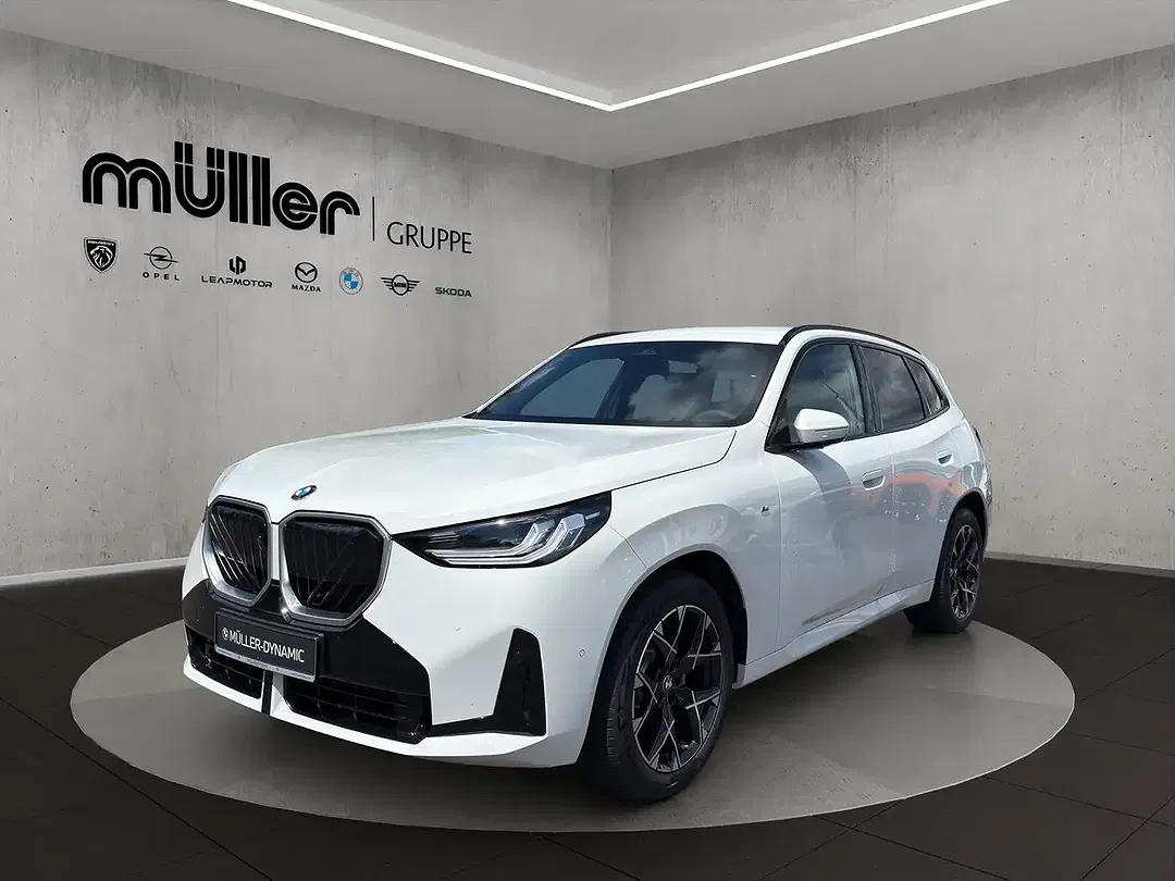 BMW X3 - Thumbnail 1