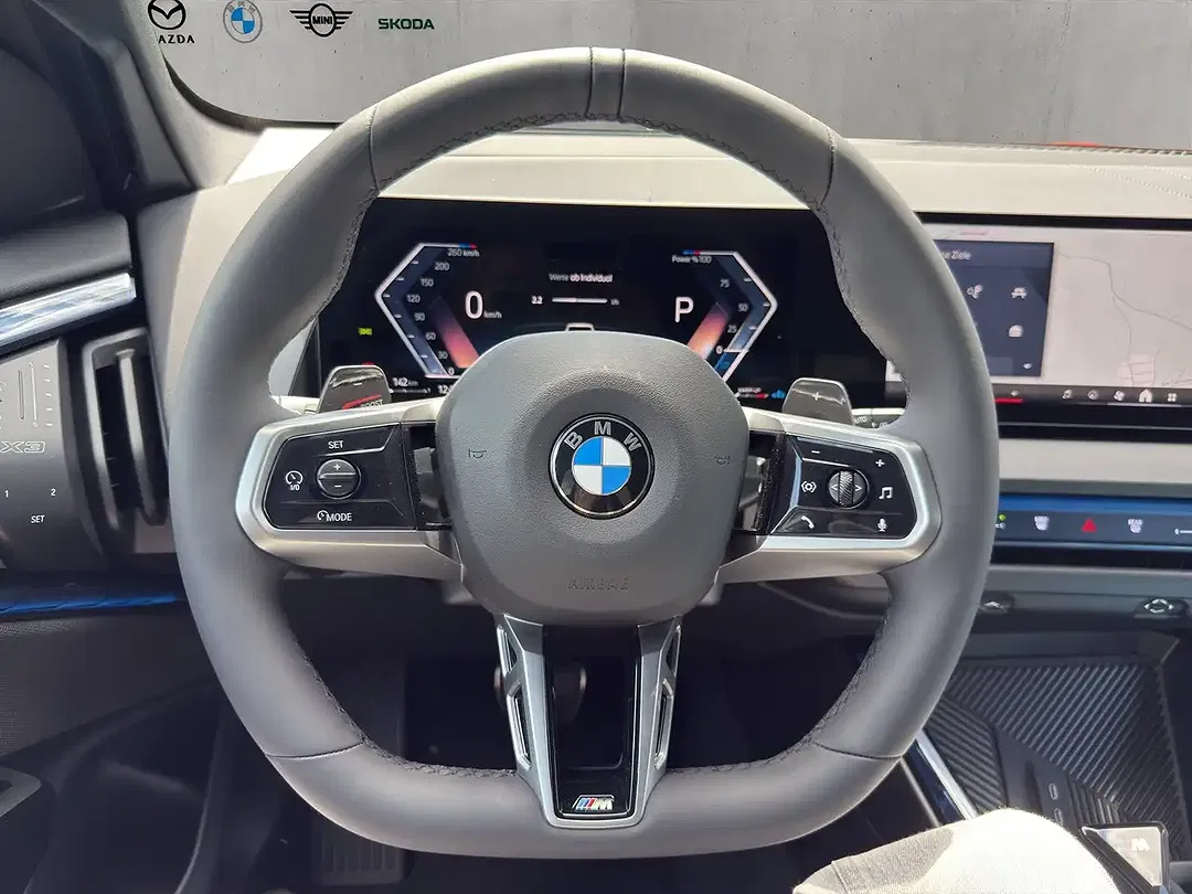 BMW X3 - Thumbnail 10