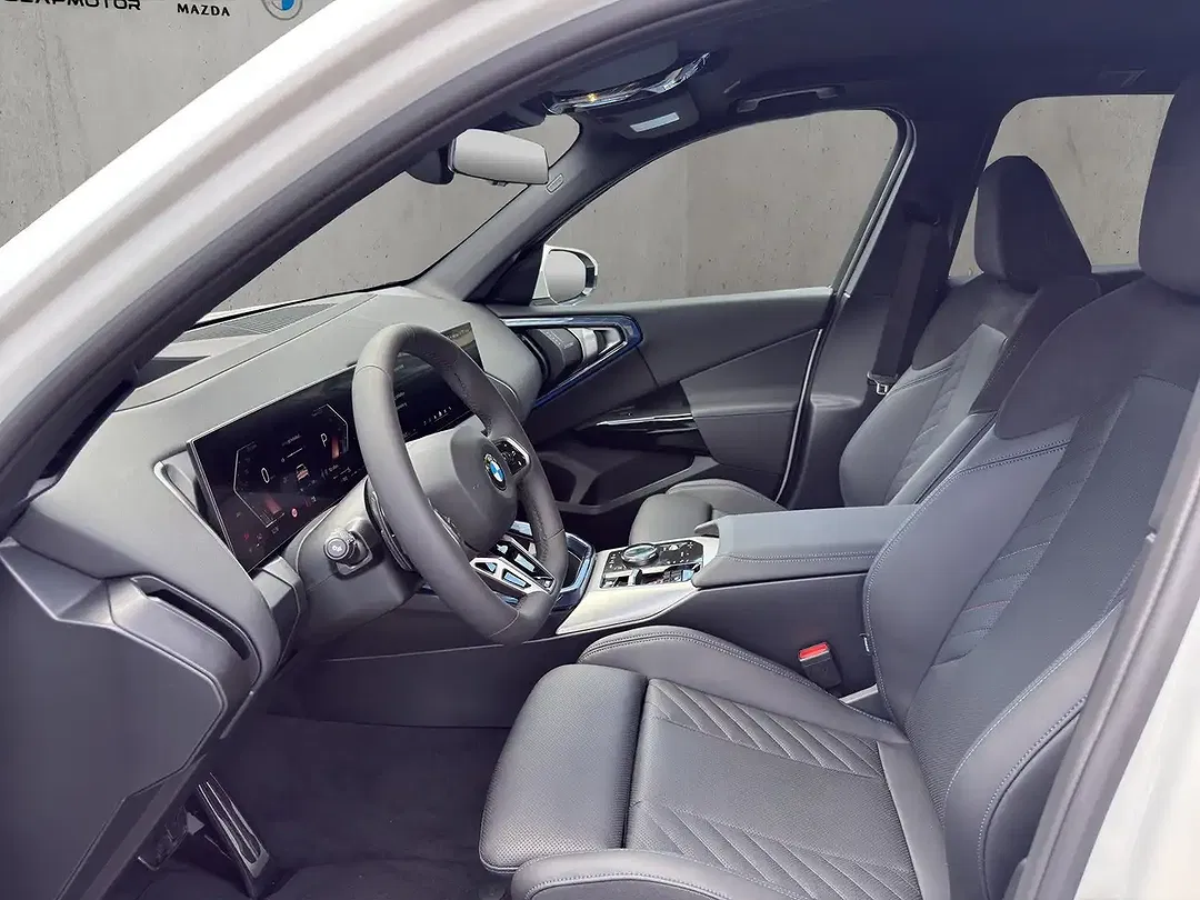 BMW X3 - Thumbnail 9