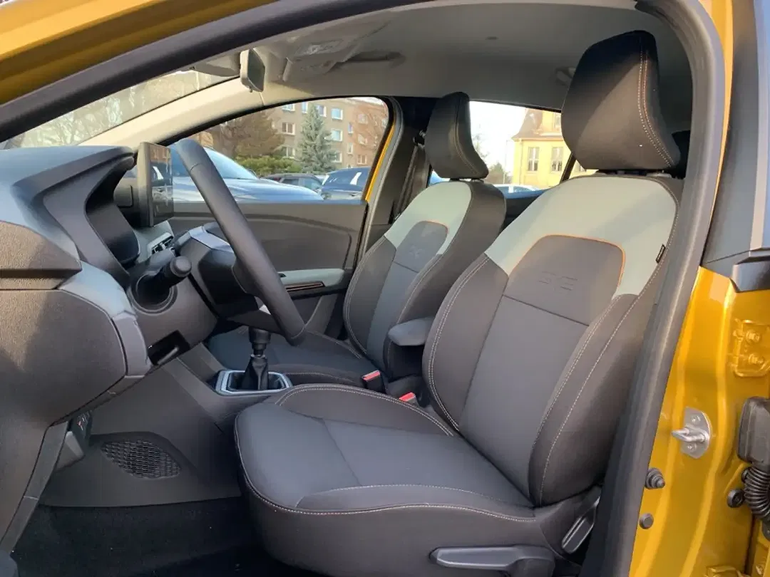Dacia Sandero - Thumbnail 9