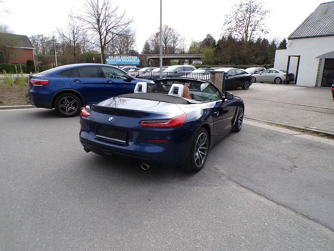 BMW Z4 - Thumbnail 4