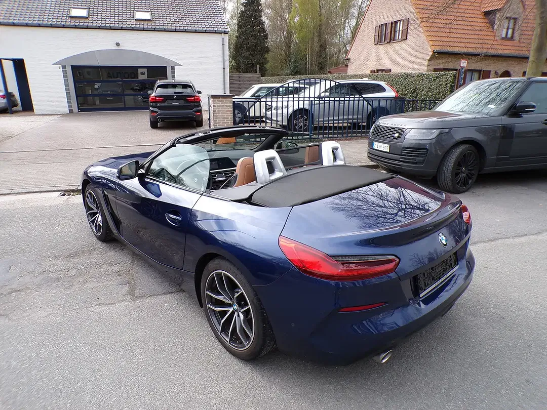 BMW Z4 - Thumbnail 6
