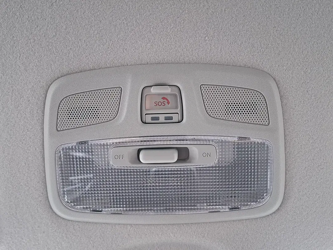 Suzuki Swift - Thumbnail 15
