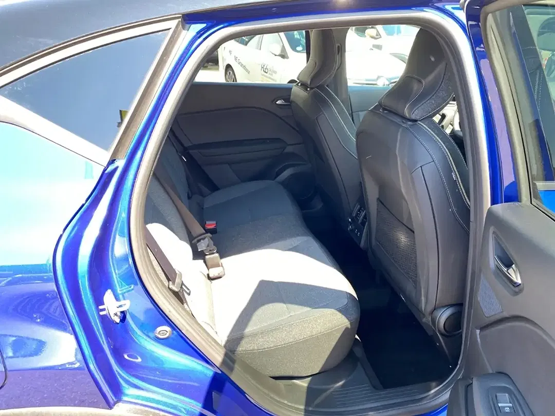 Renault Captur - Thumbnail 15
