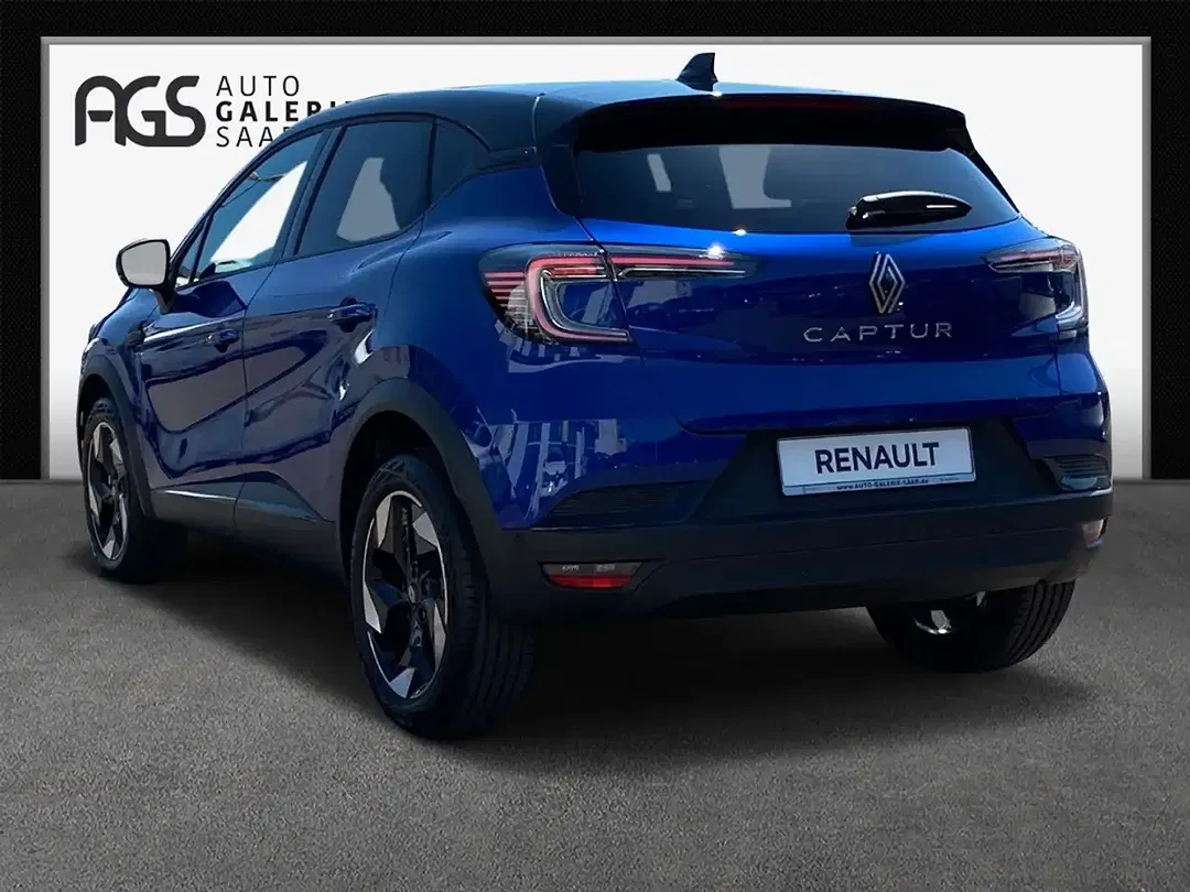 Renault Captur - Thumbnail 3