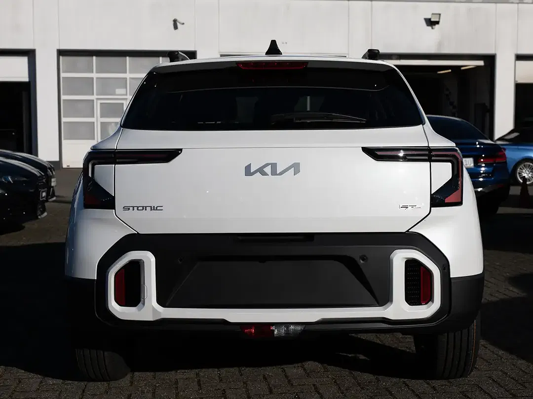 Kia Stonic - Thumbnail 6