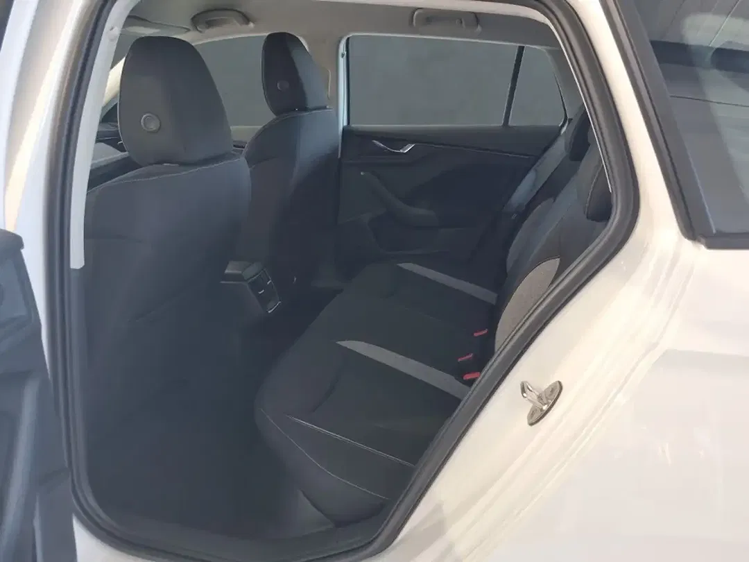 Skoda Scala - Thumbnail 6