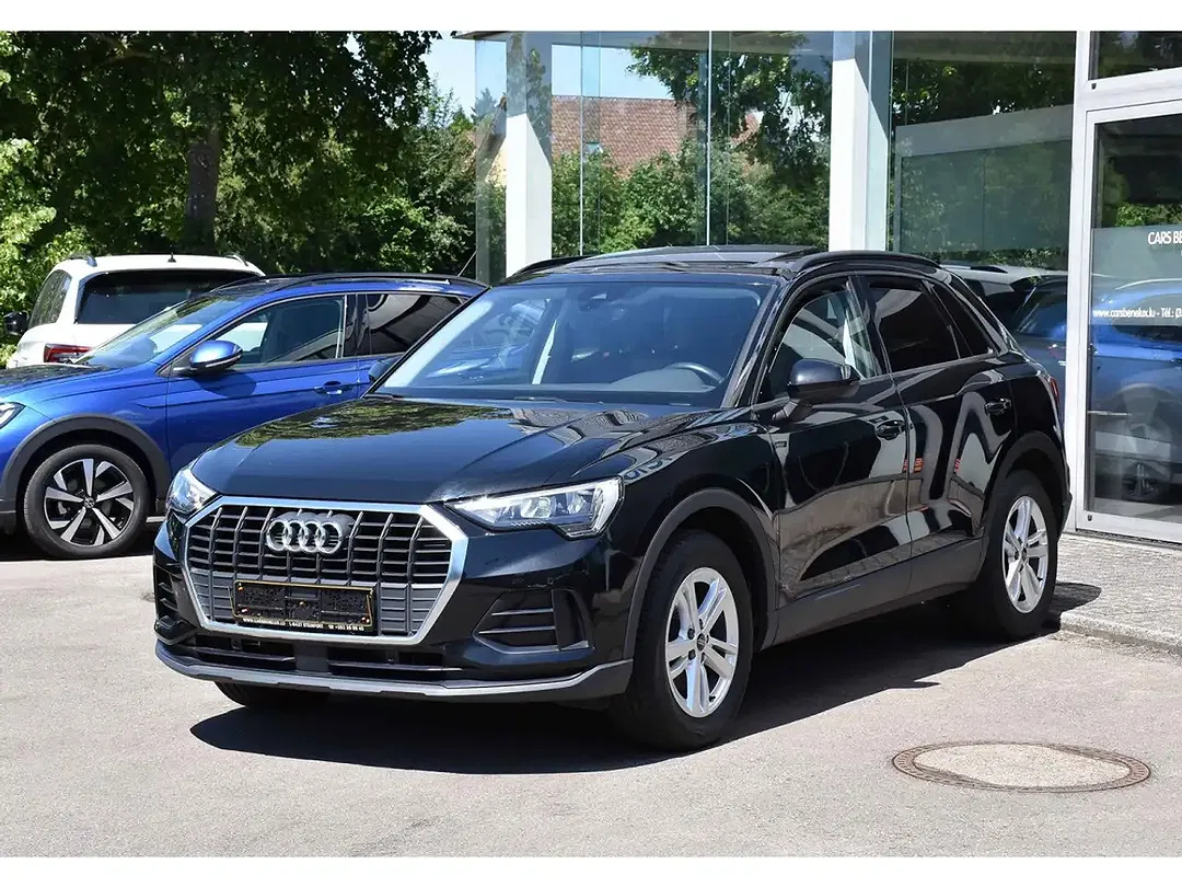 Audi Q3 - Thumbnail 2