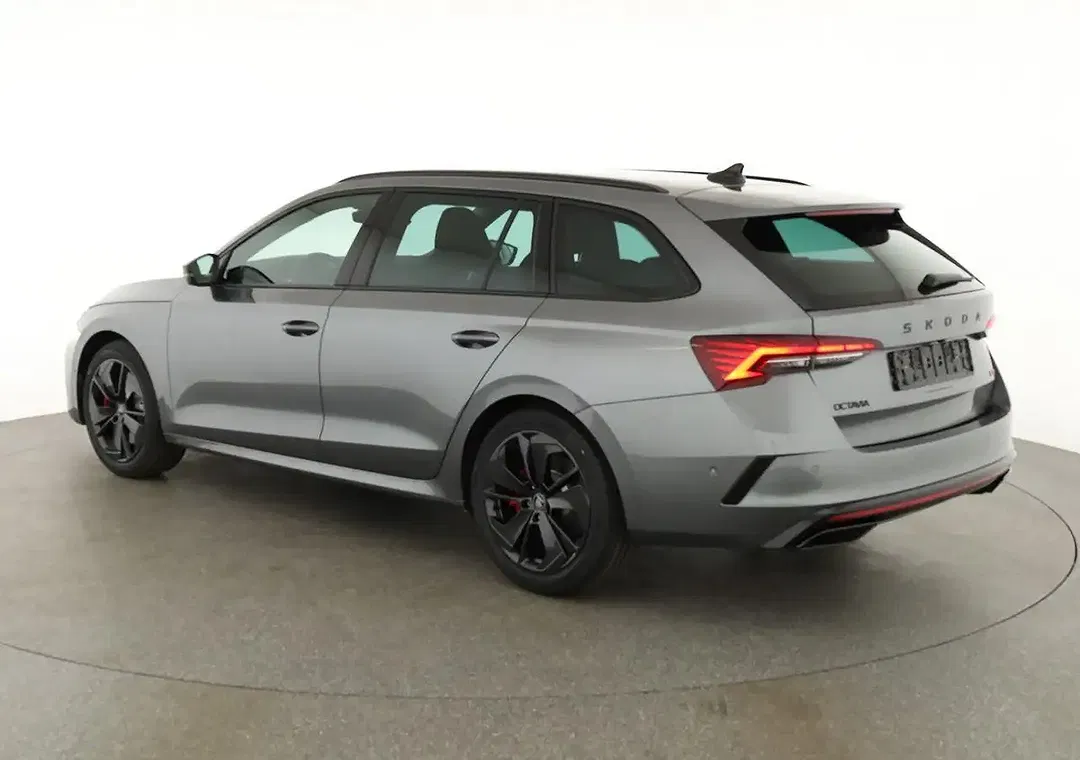 Skoda Octavia - Thumbnail 3