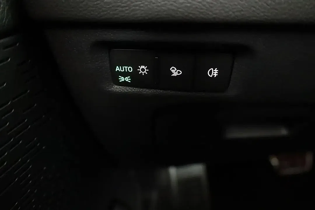 Skoda Octavia - Thumbnail 8