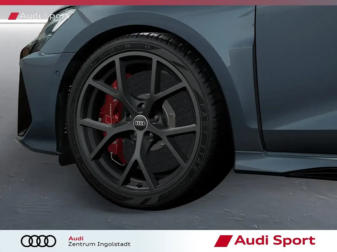 Audi RS3 - Thumbnail 6