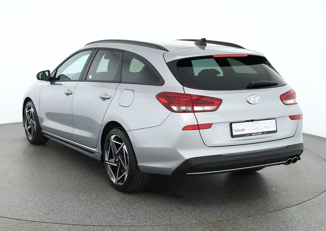 Hyundai i30 - Thumbnail 2