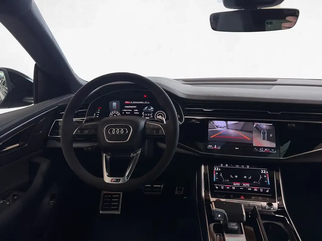 Audi RS Q8 - Thumbnail 11