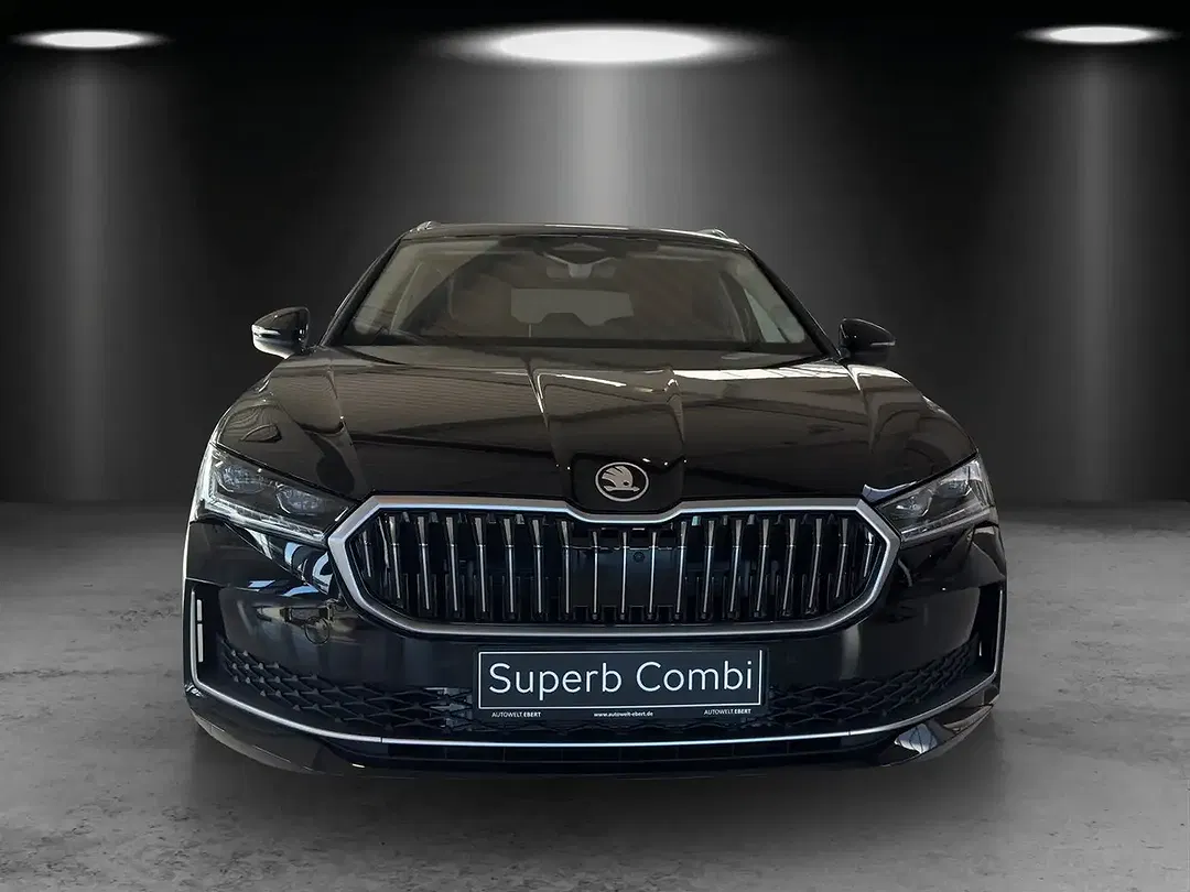 Skoda Superb - Thumbnail 6