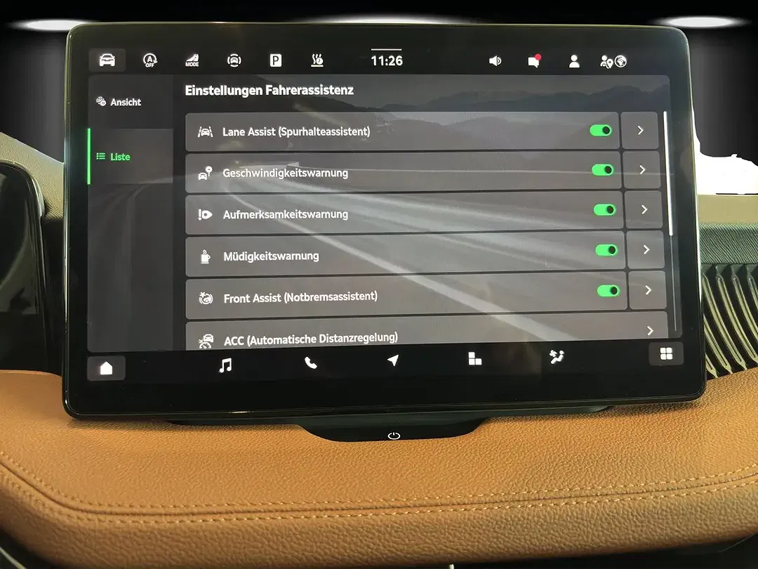 Skoda Superb - Thumbnail 9
