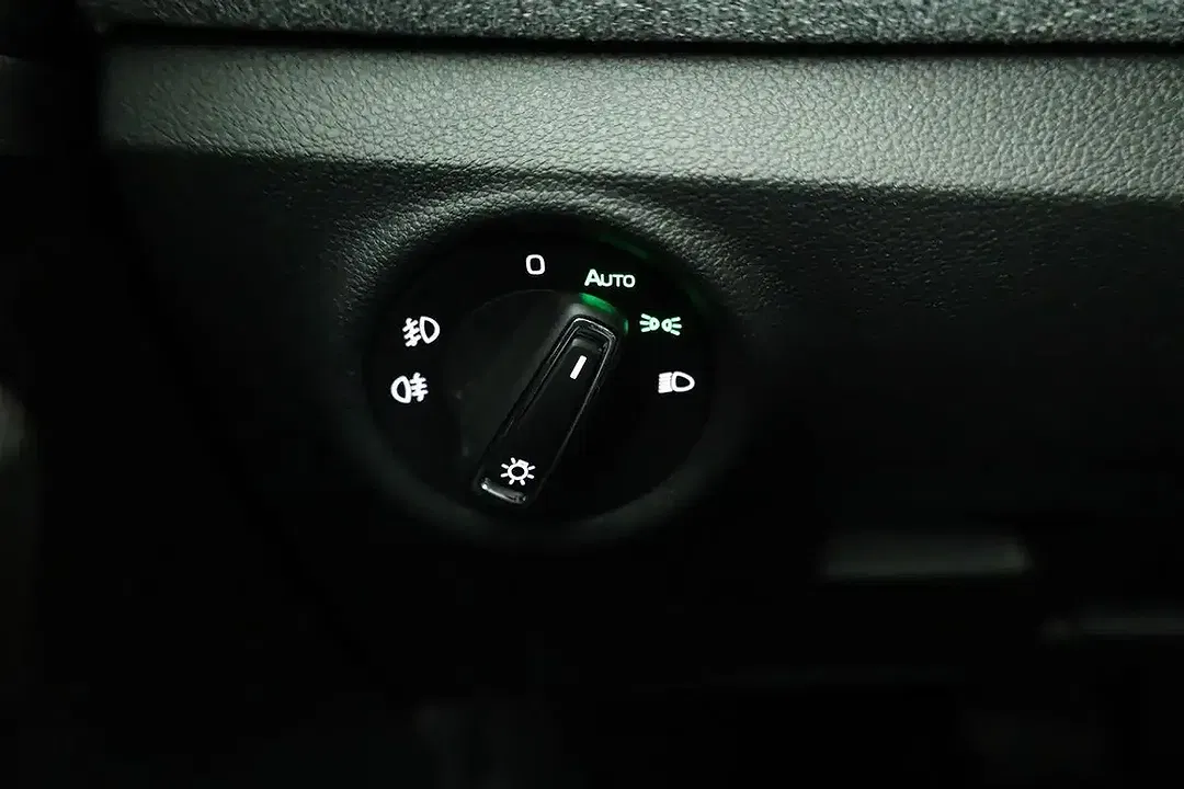 Skoda Kamiq - Thumbnail 9