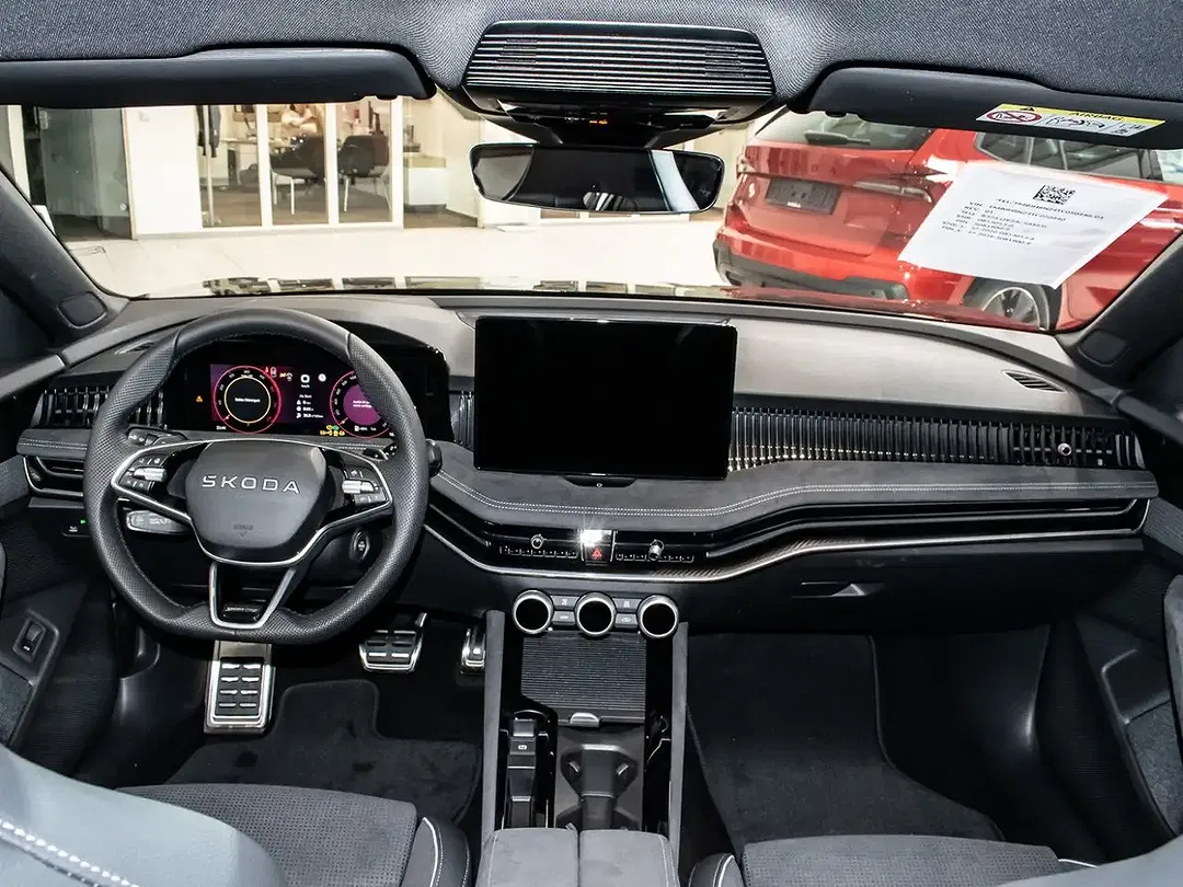 Skoda Superb - Thumbnail 9