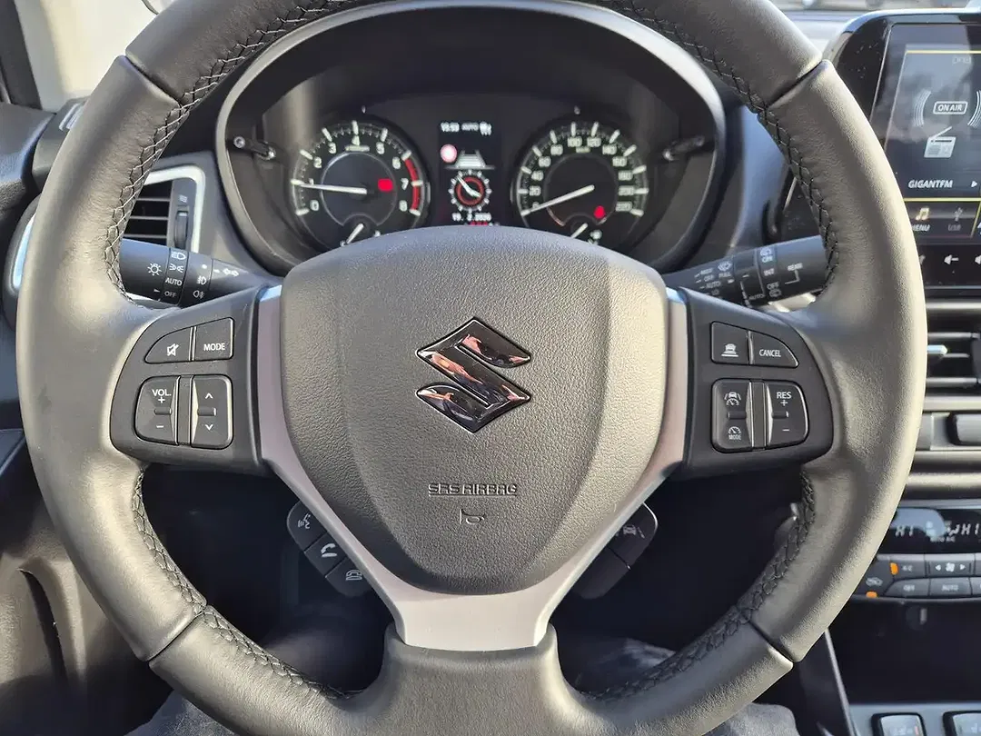 Suzuki S-Cross - Thumbnail 15
