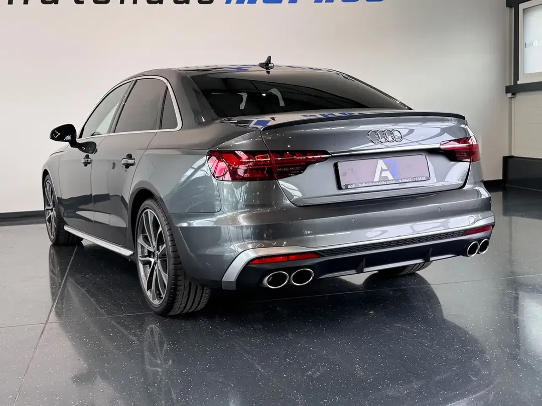 Audi S4 - Thumbnail 10