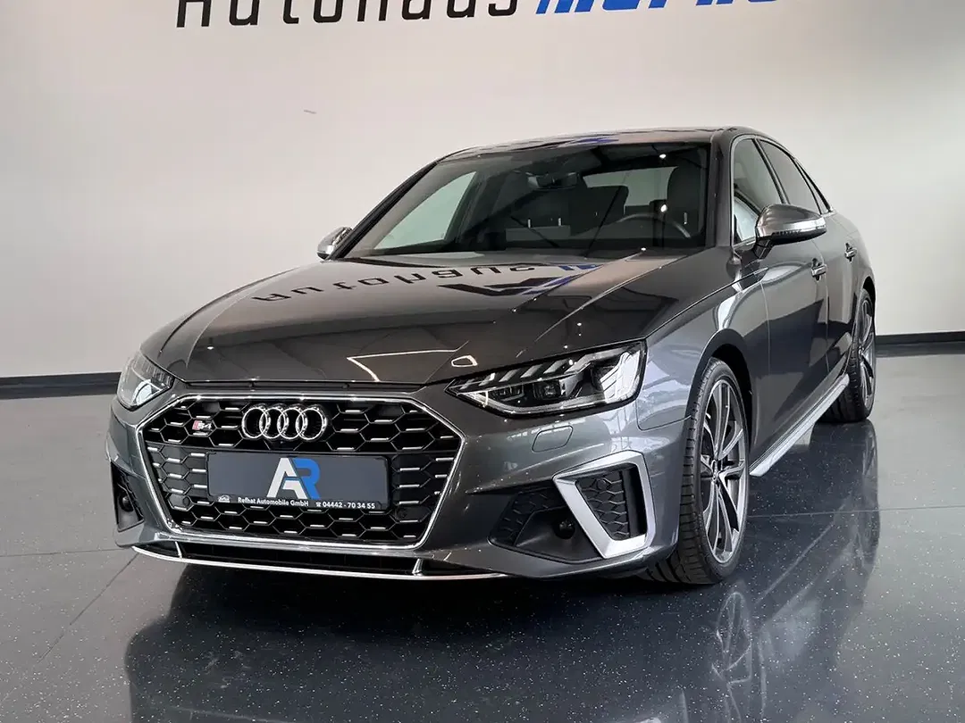 Audi S4 - Thumbnail 2