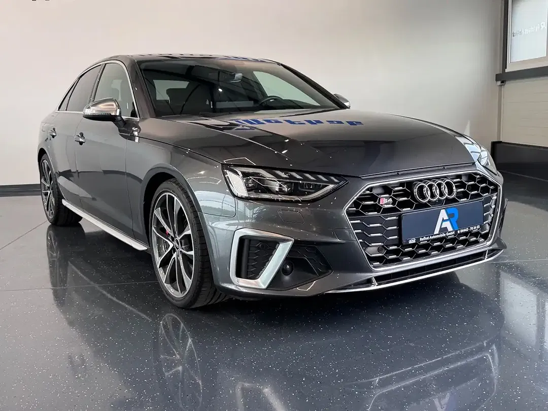Audi S4 - Thumbnail 6