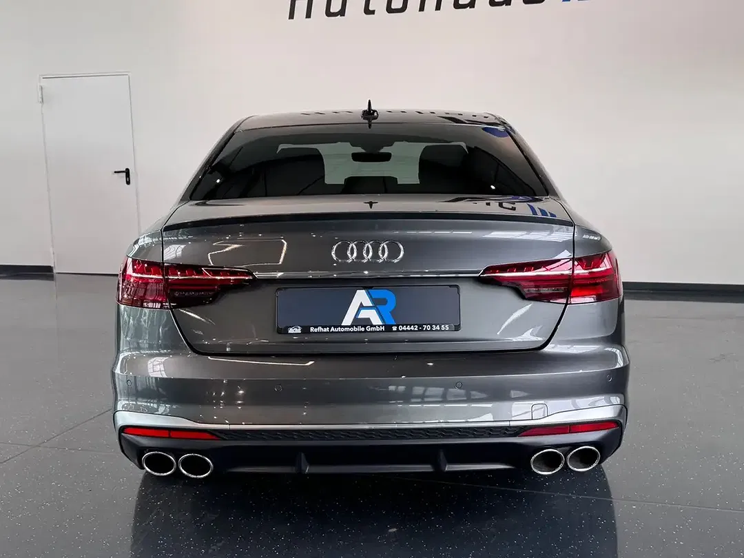Audi S4 - Thumbnail 8
