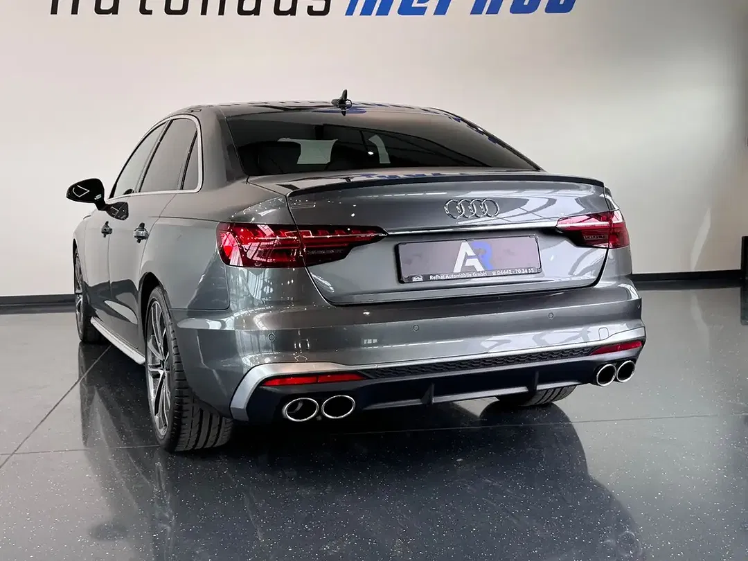 Audi S4 - Thumbnail 9