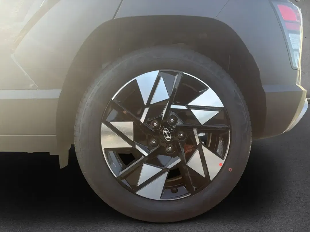 Hyundai KONA - Thumbnail 14