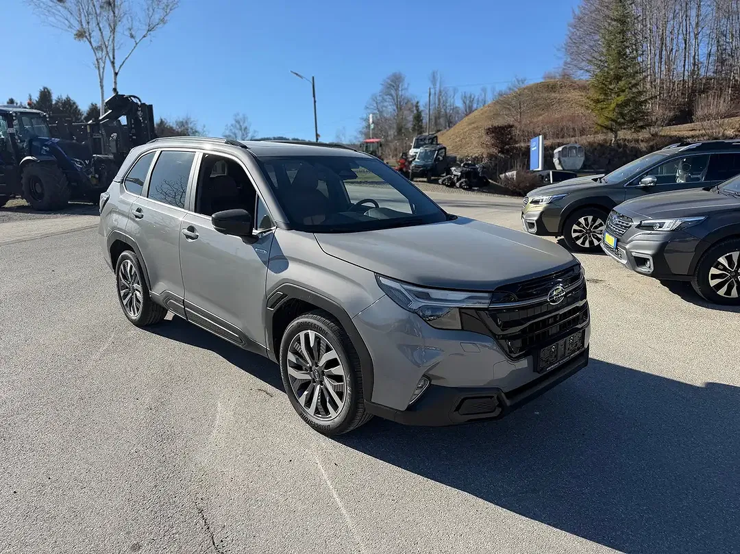 Subaru Forester - Thumbnail 5