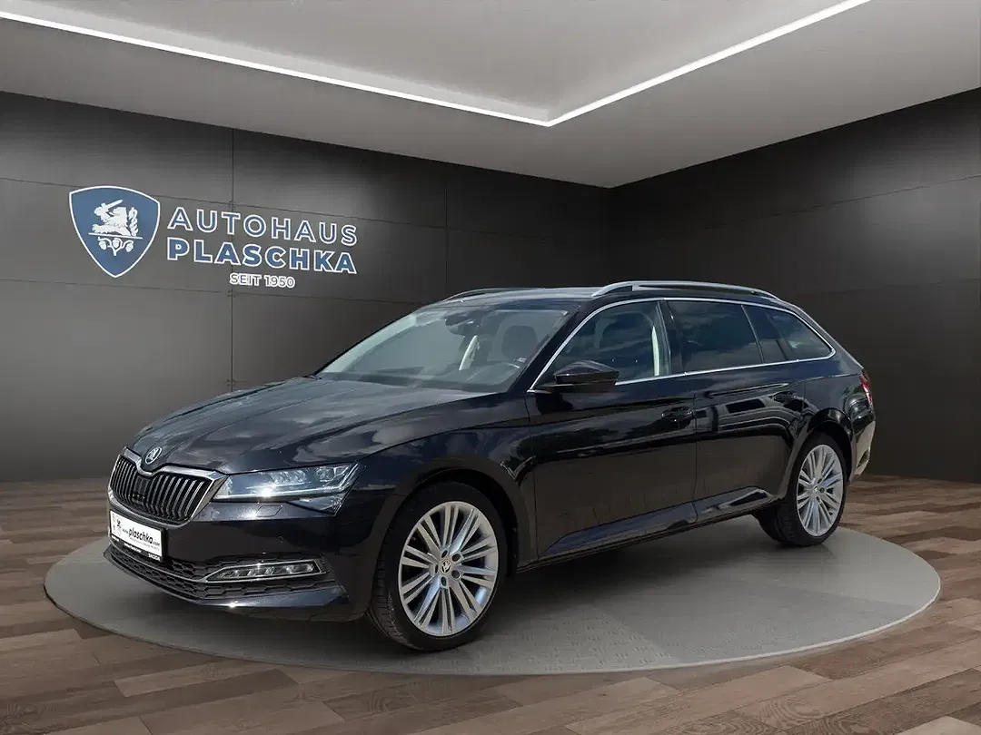 Skoda Superb - Thumbnail 1
