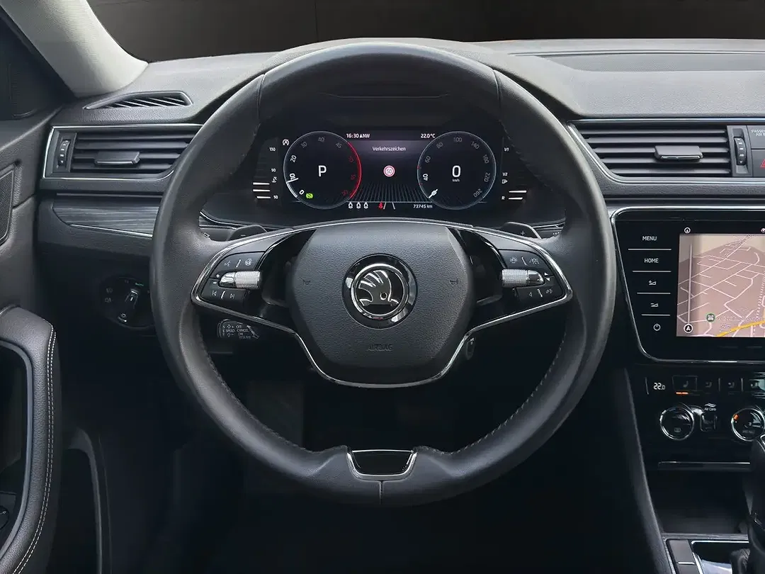 Skoda Superb - Thumbnail 12