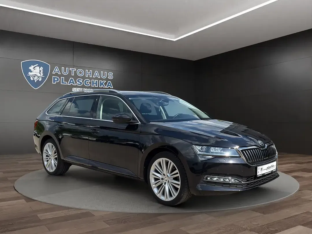 Skoda Superb - Thumbnail 3