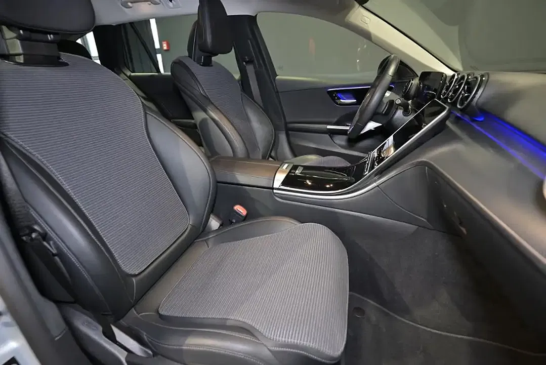 Mercedes-Benz C 220 - Thumbnail 5