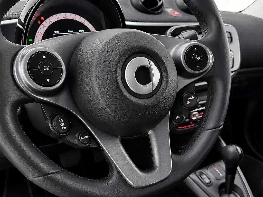 smart forTwo - Thumbnail 3
