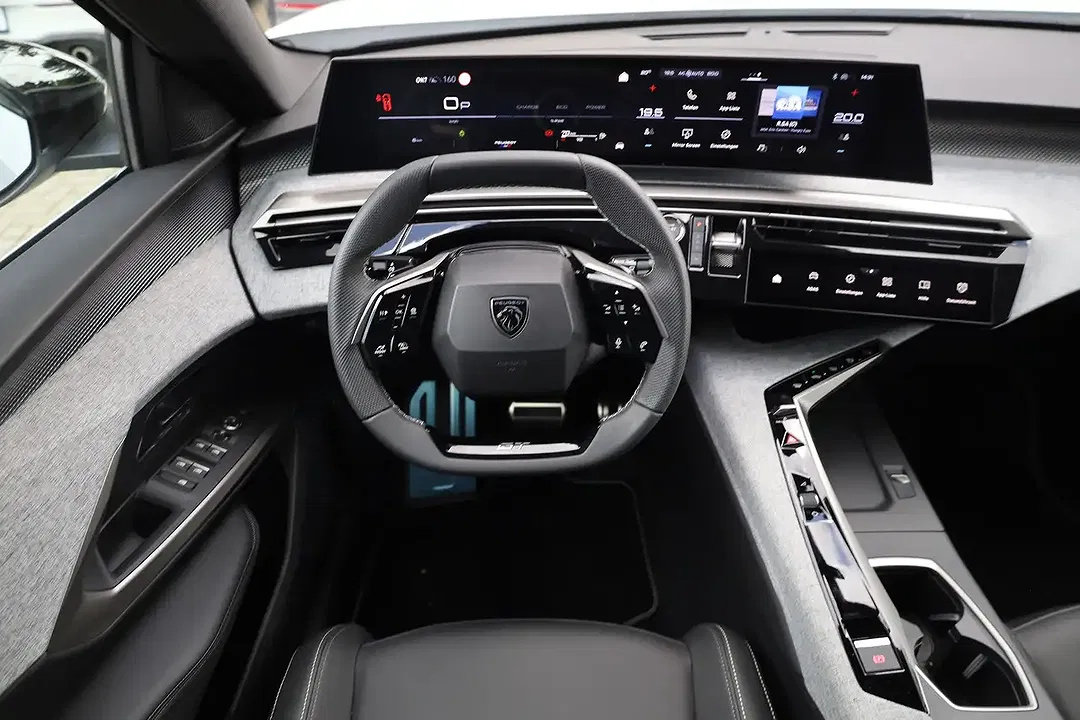 Peugeot 3008 - Thumbnail 9