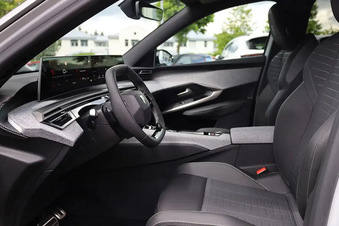Peugeot 3008 - Thumbnail 12