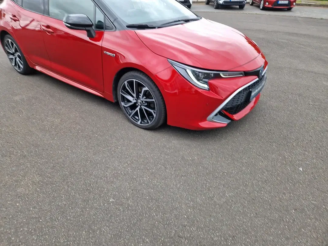 Toyota Corolla - Thumbnail 10