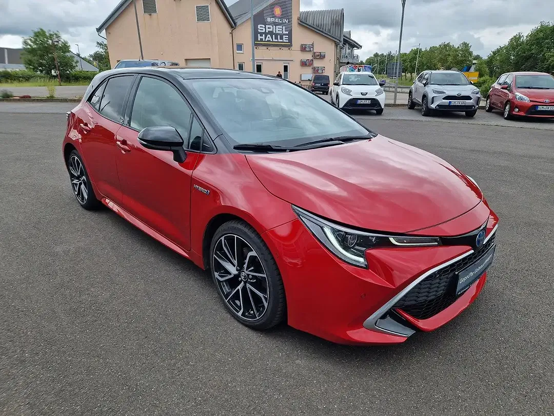 Toyota Corolla - Thumbnail 11