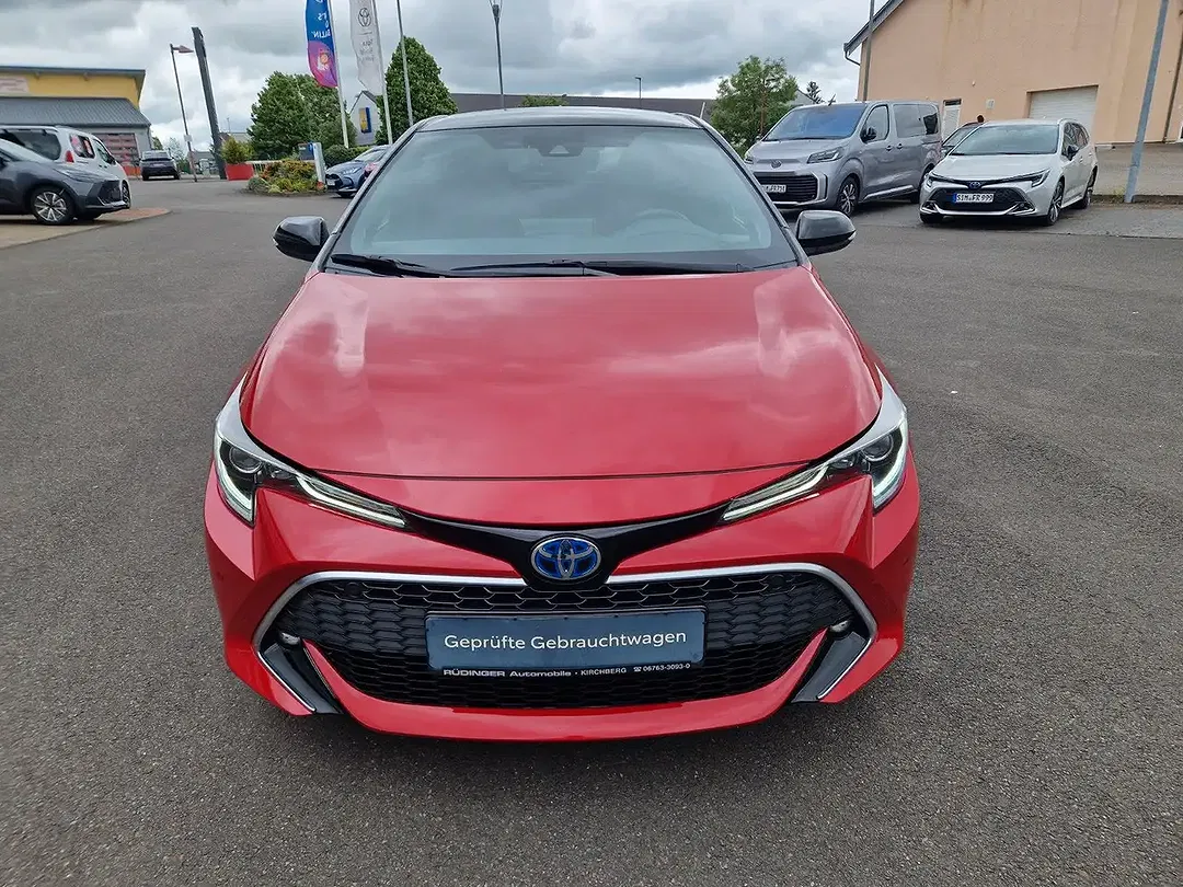 Toyota Corolla - Thumbnail 12