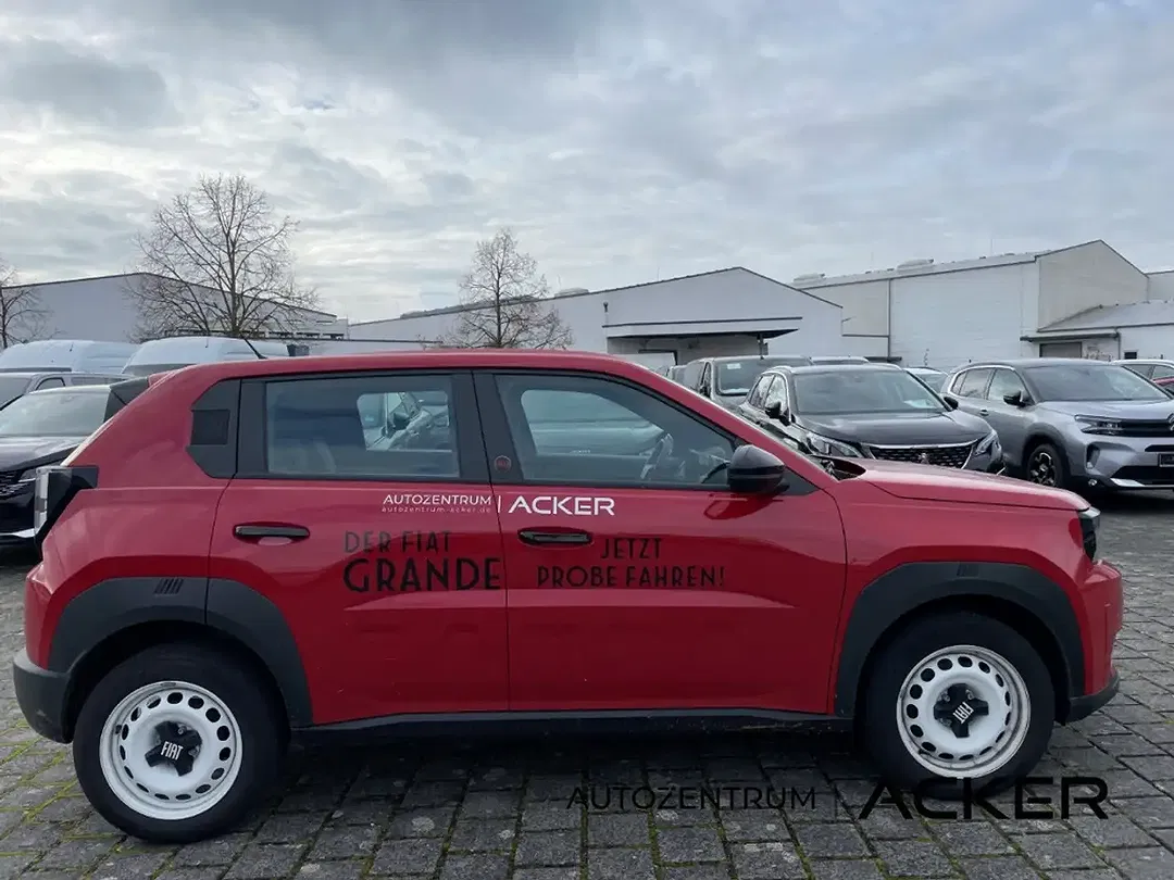 Fiat Grande Panda - Thumbnail 3