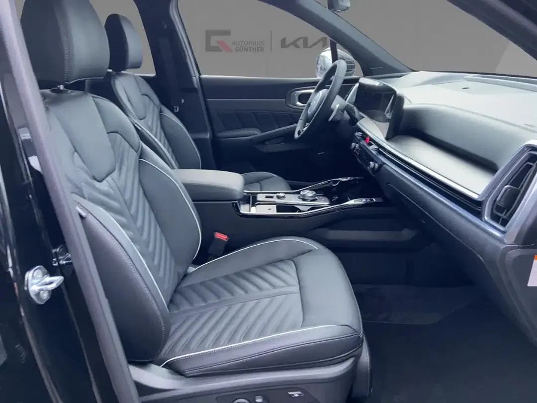 Kia Sorento - Thumbnail 9