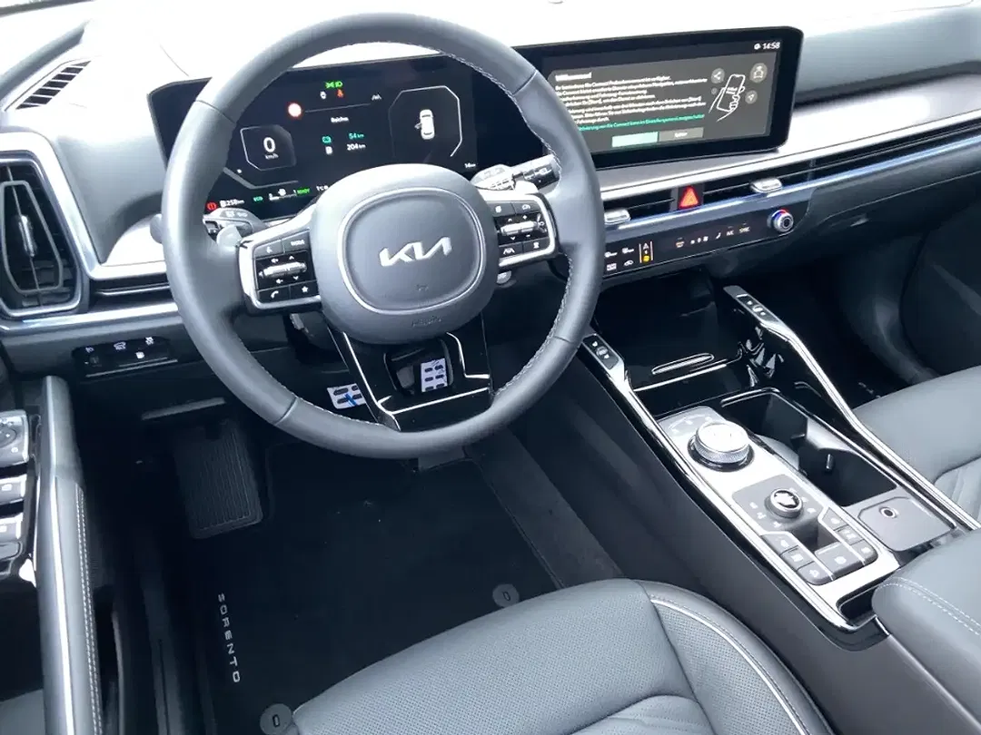 Kia Sorento - Thumbnail 8