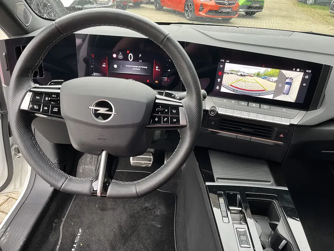 Opel Astra - Thumbnail 8