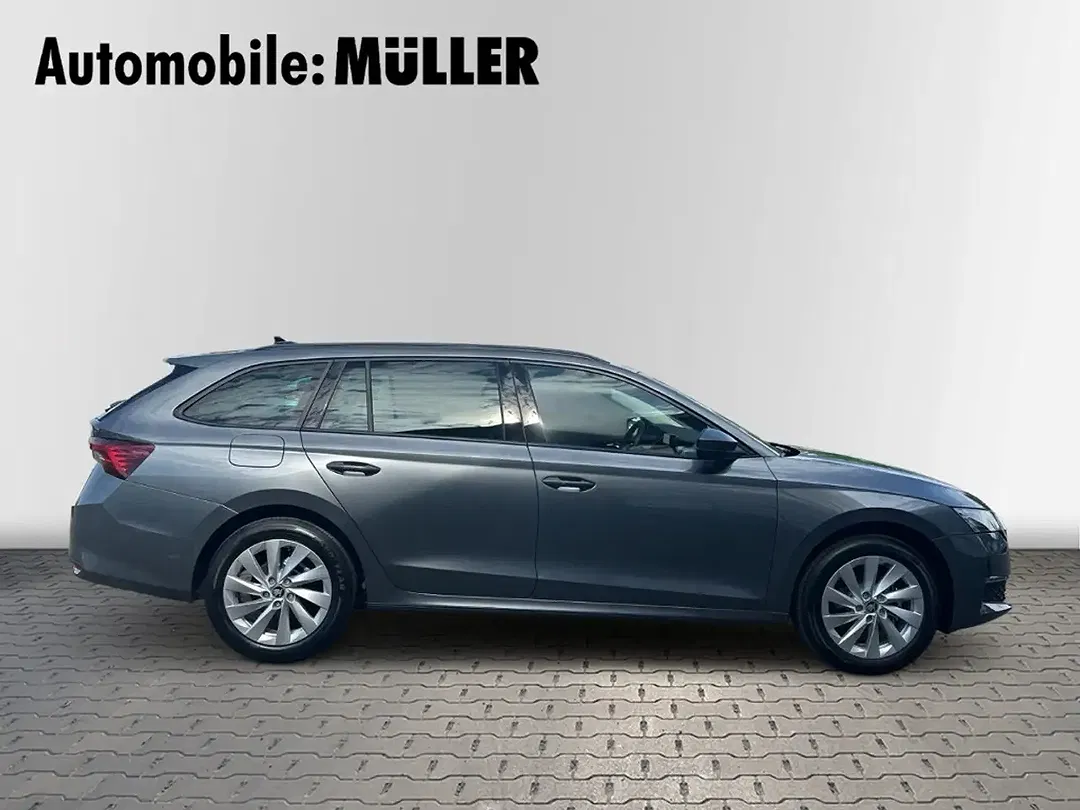 Skoda Octavia - Thumbnail 4