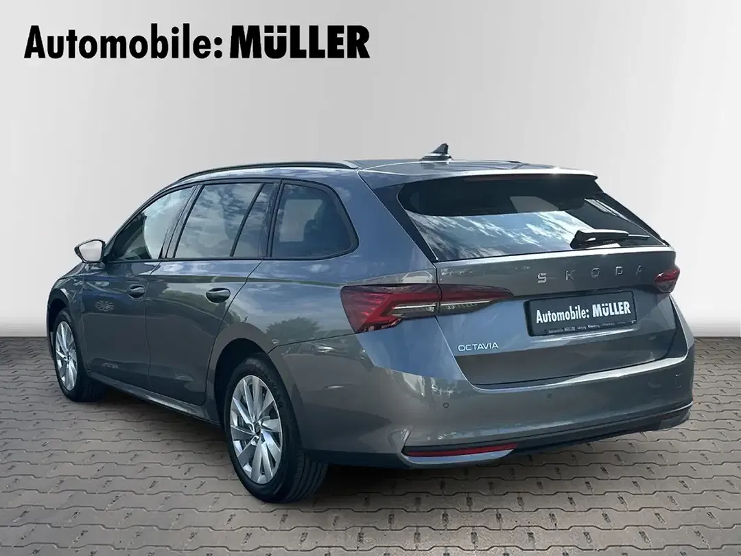Skoda Octavia - Thumbnail 6