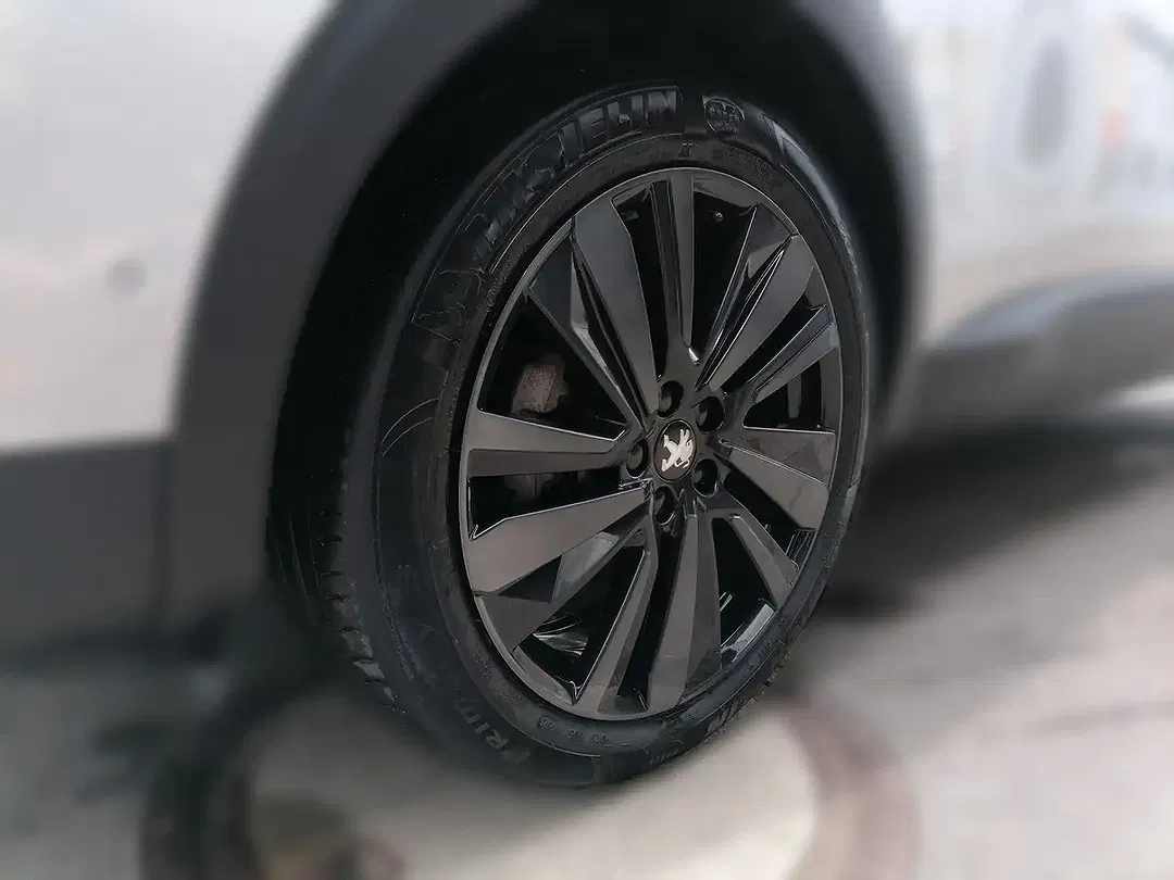Peugeot 5008 - Thumbnail 5