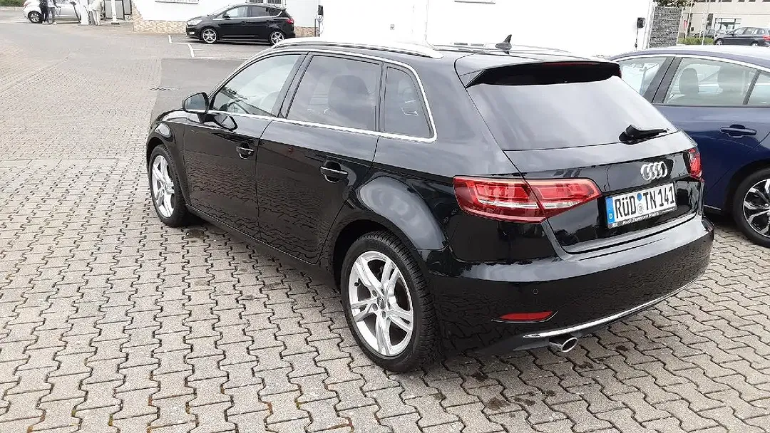 Audi A3 - Thumbnail 6