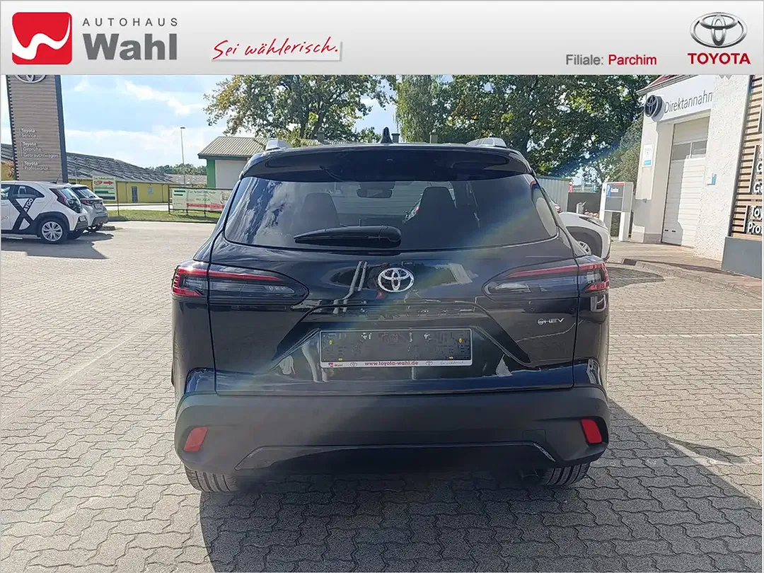 Toyota Corolla Cross - Thumbnail 4