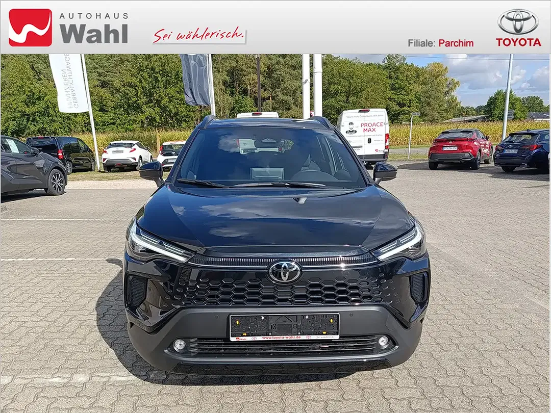 Toyota Corolla Cross - Thumbnail 5